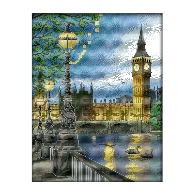 London clock tower -...